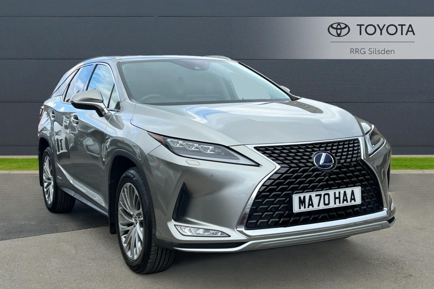 Used Lexus RX 3.5 450h L V6 Takumi E-CVT 4WD Euro 6 (s/s) 5dr
