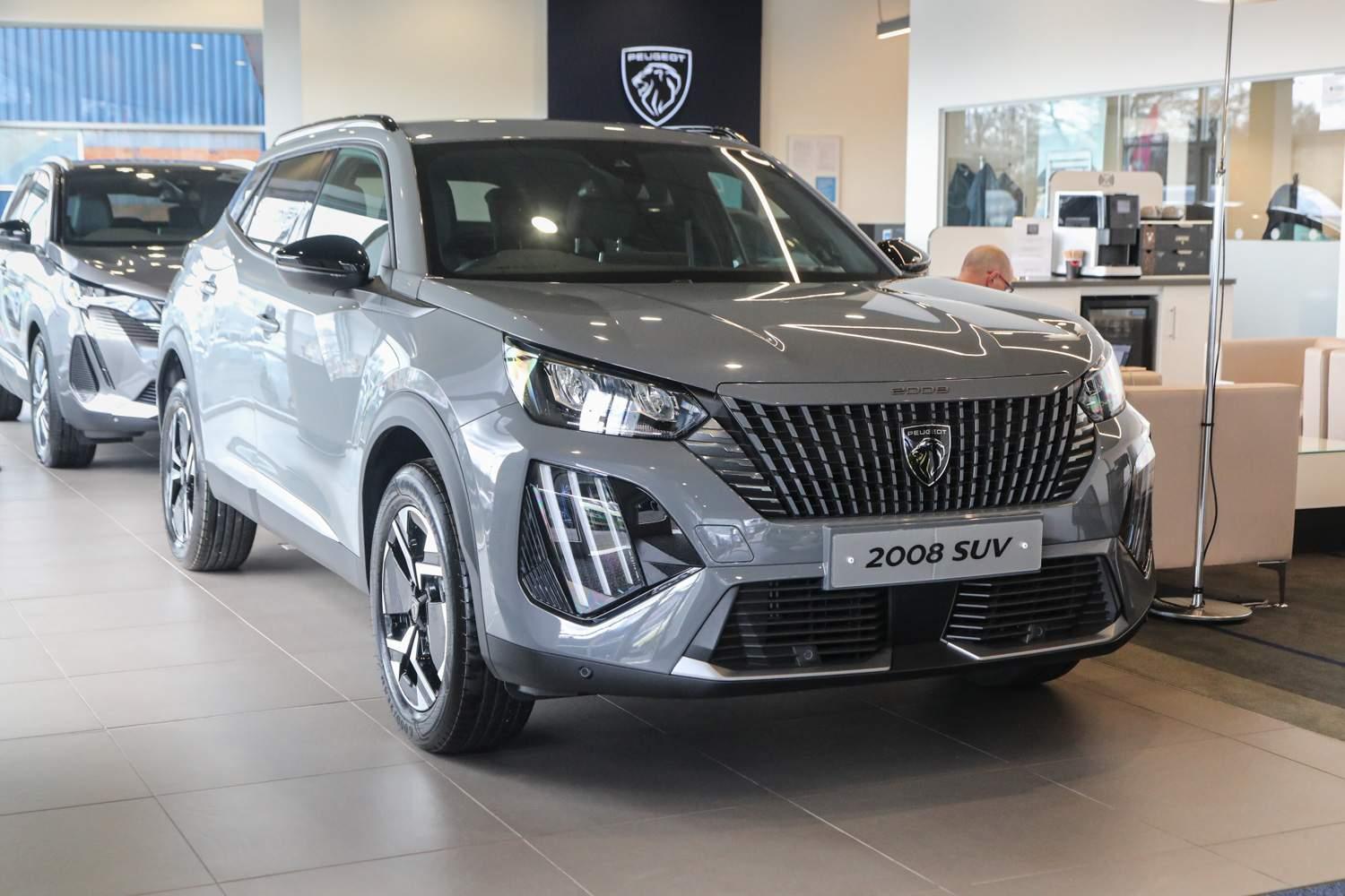 Used Peugeot e-2008 50kWh Allure Auto 5dr (7kW Charger)