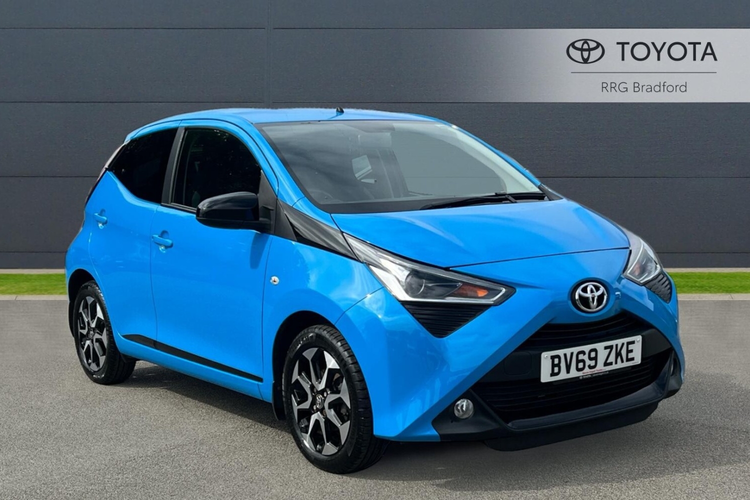 Used Toyota AYGO 1.0 VVT-i x-trend Euro 6 5dr