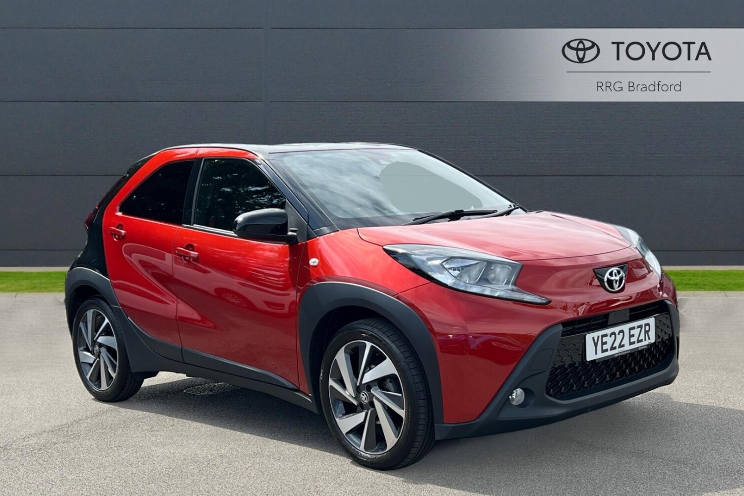 Used Toyota Aygo X 1.0 VVT-i Edge x-shift Euro 6 (s/s) 5dr