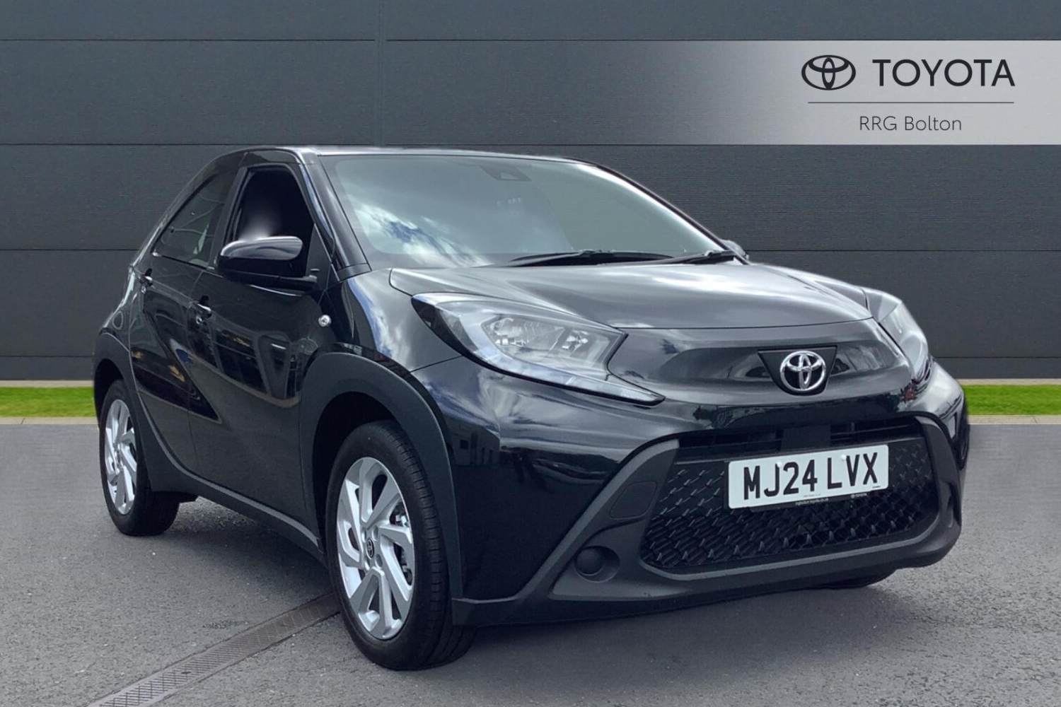 Used Toyota Aygo X 1.0 VVT-i Pure Euro 6 (s/s) 5dr