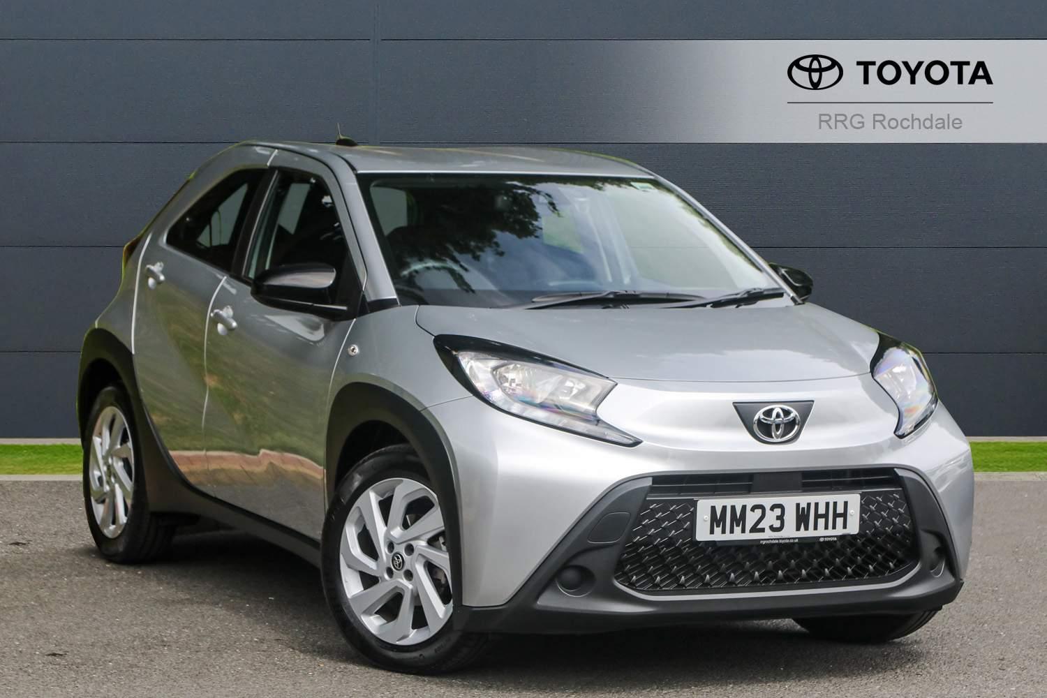 Used Toyota Aygo X 1.0 VVT-i Pure x-shift Euro 6 (s/s) 5dr