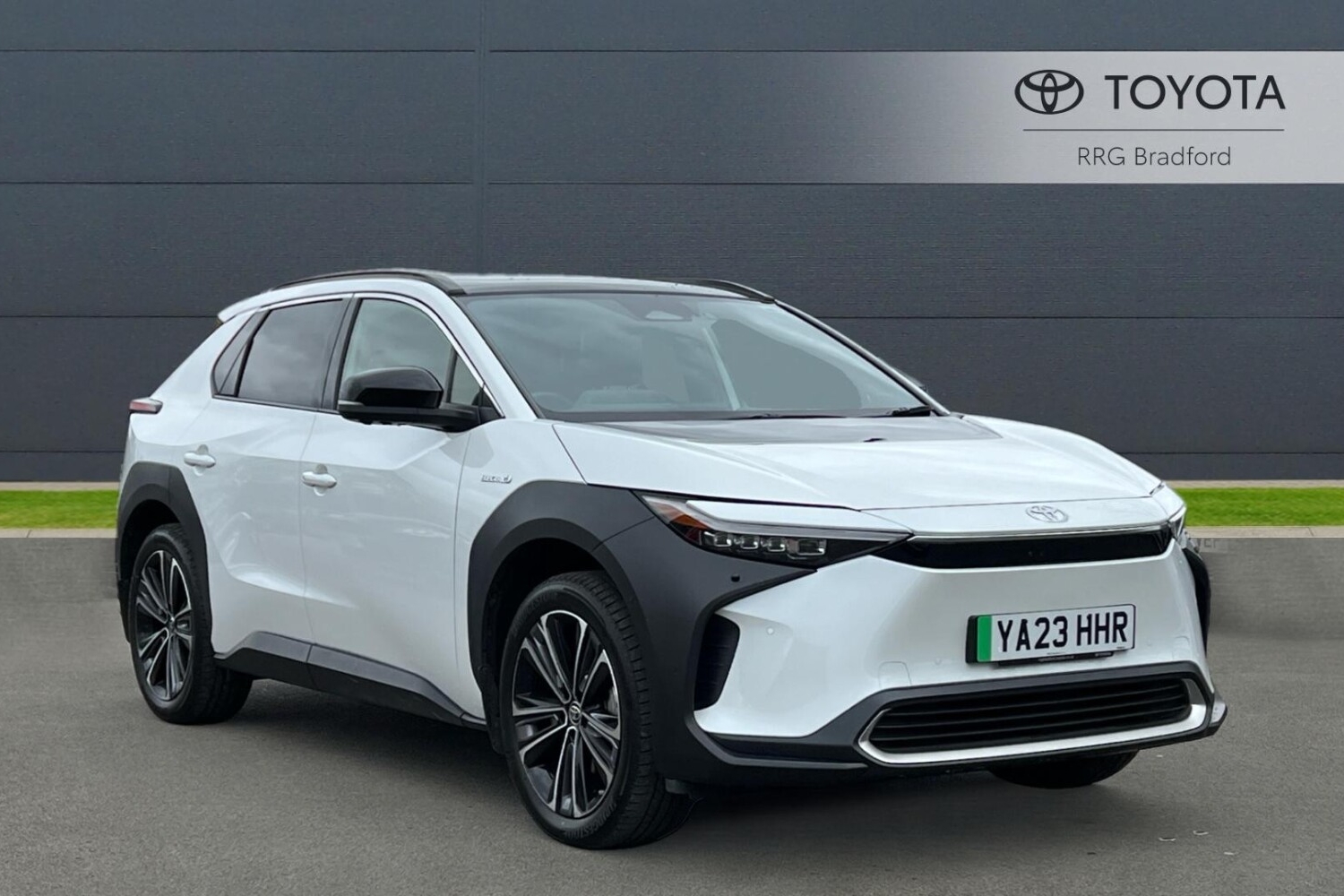 Used Toyota Bz4x 71.4 kWh Premiere Edition Auto AWD 5dr (7kW OBC)