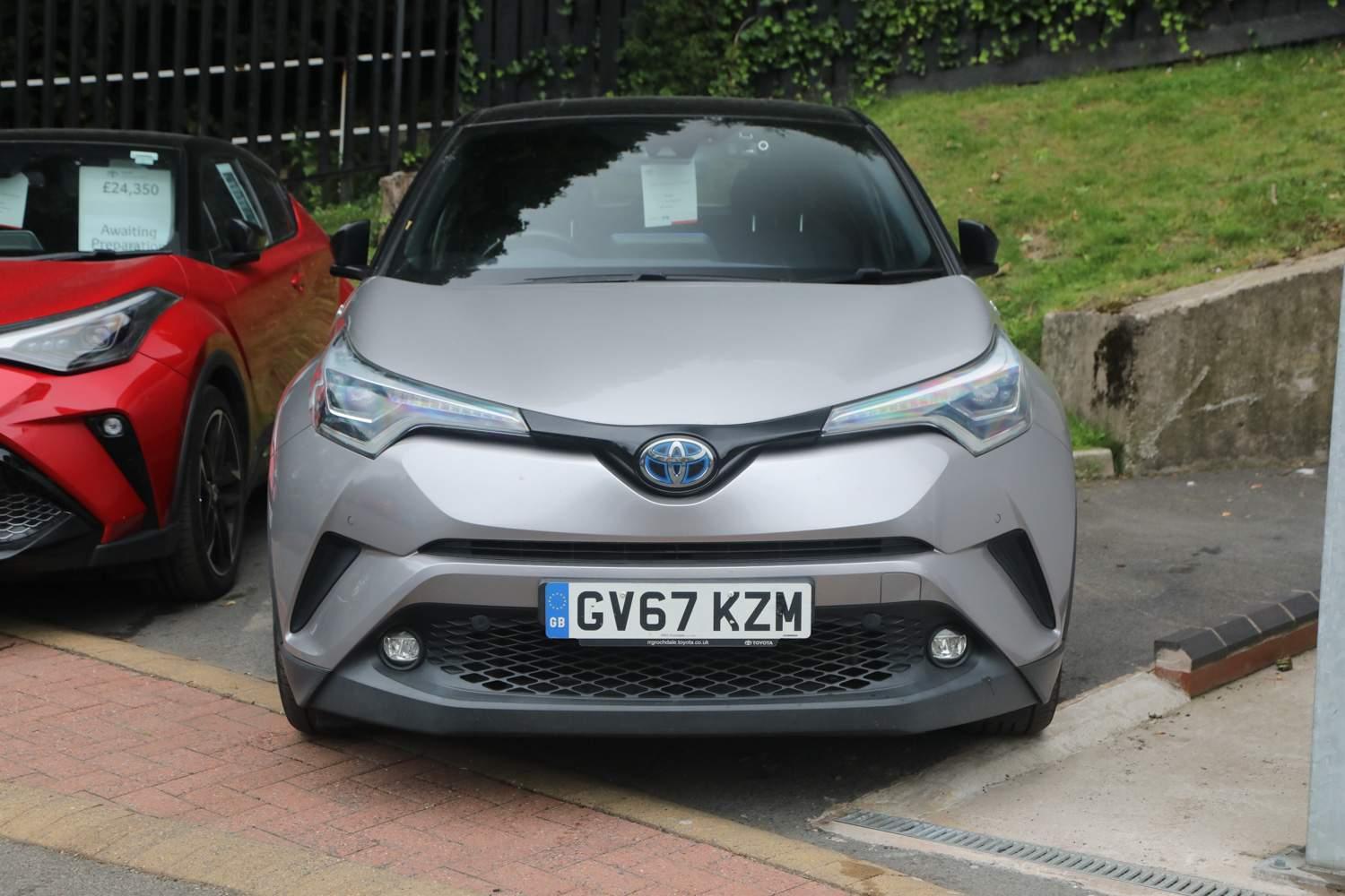Used Toyota C-HR 1.8 VVT-h Dynamic CVT Euro 6 (s/s) 5dr
