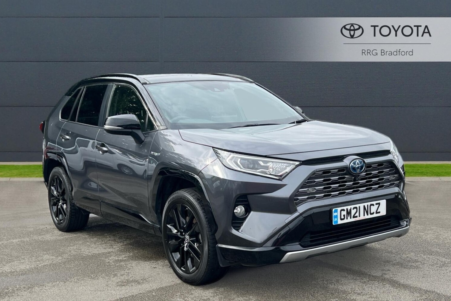 Used Toyota RAV4 2.5 VVT-h Dynamic CVT 4WD Euro 6 (s/s) 5dr