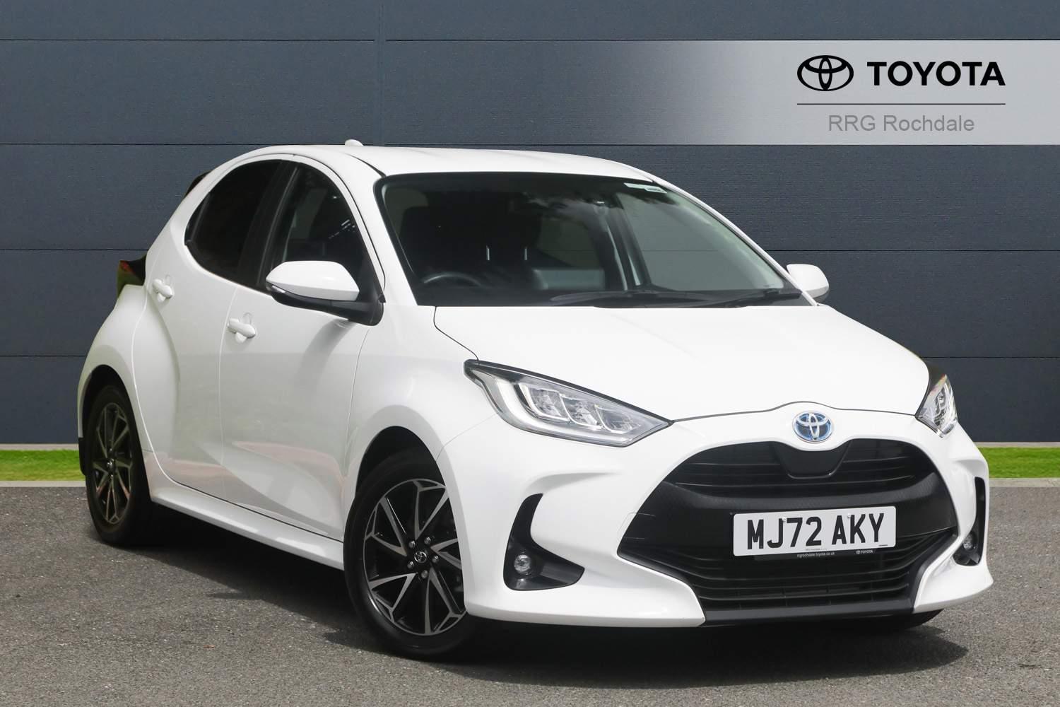 Used Toyota Yaris 1.5 VVT-h Design E-CVT Euro 6 (s/s) 5dr
