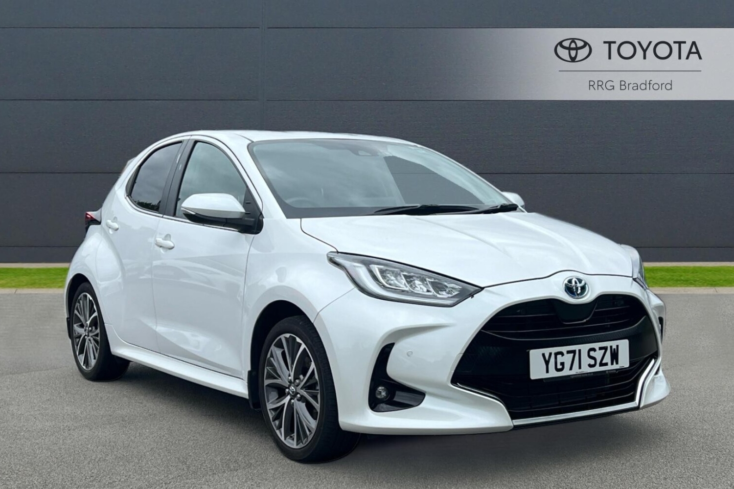 Used Toyota Yaris 1.5 VVT-h Excel E-CVT Euro 6 (s/s) 5dr