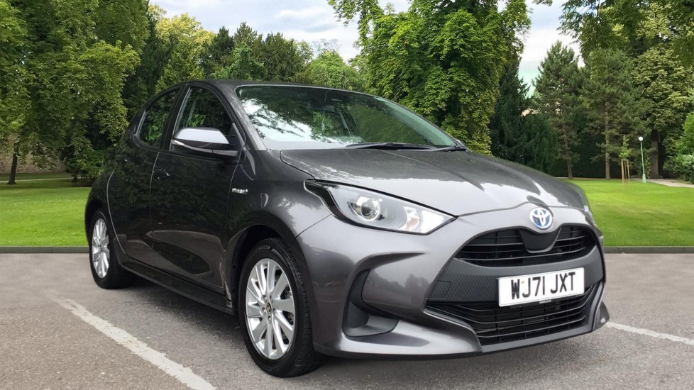 Used Toyota Yaris 1.5 VVT-h Icon E-CVT Euro 6 (s/s) 5dr